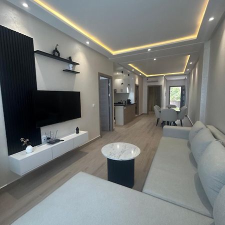 Appartement Haut Standing En Face De La Marina Et A 200M Du Port De Tanger - Appt 2 Exterior photo