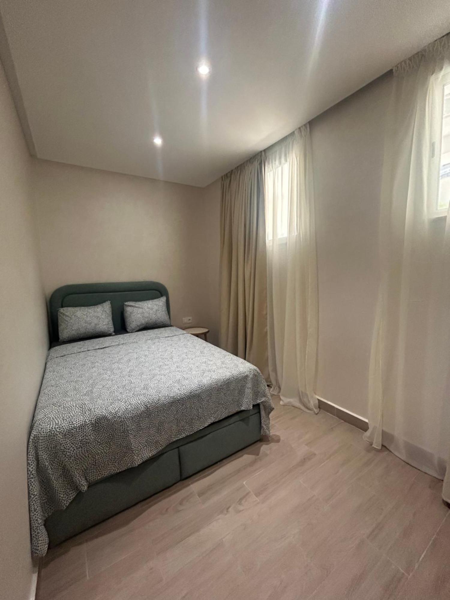Appartement Haut Standing En Face De La Marina Et A 200M Du Port De Tanger - Appt 2 Exterior photo