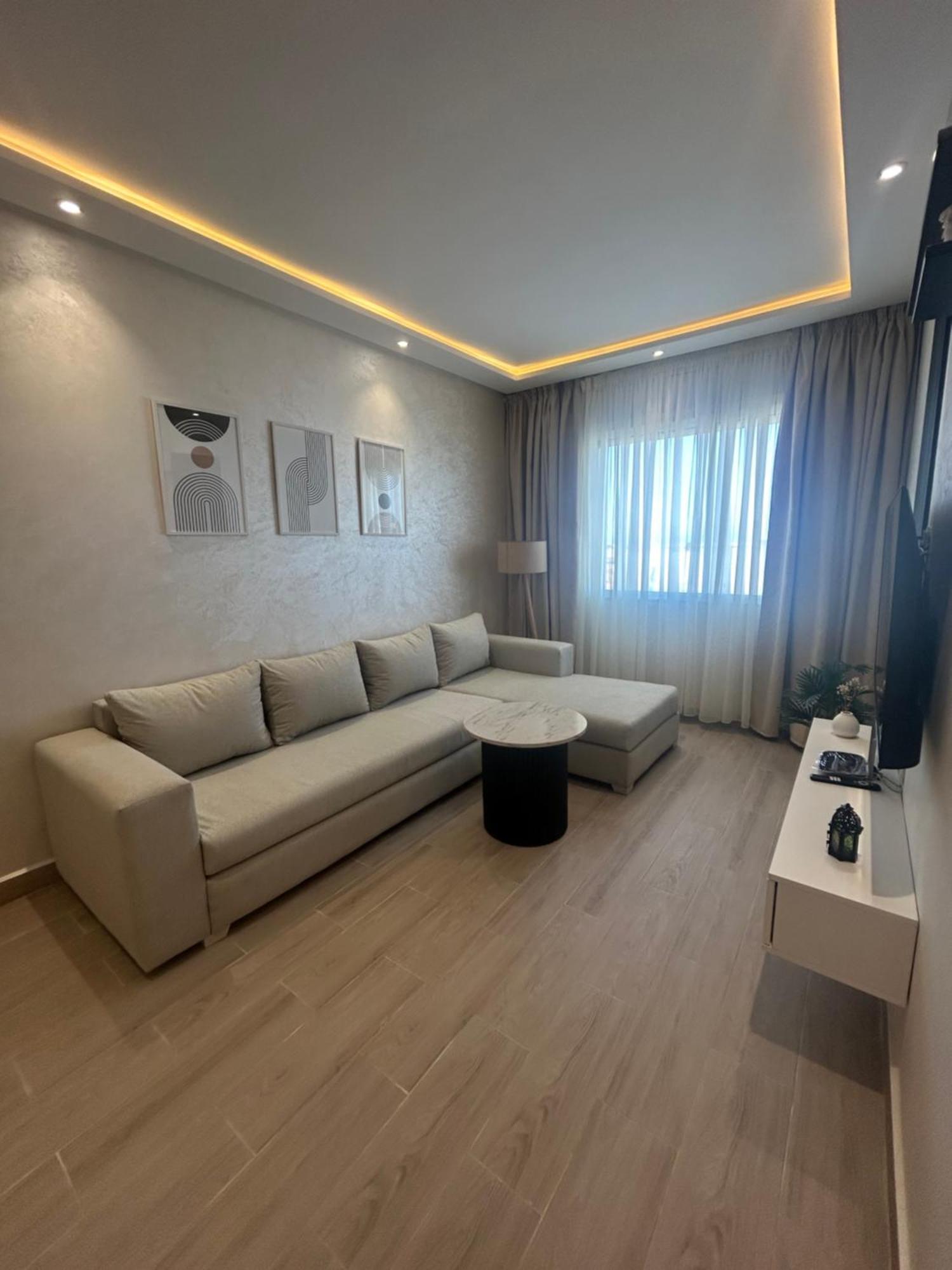 Appartement Haut Standing En Face De La Marina Et A 200M Du Port De Tanger - Appt 2 Exterior photo