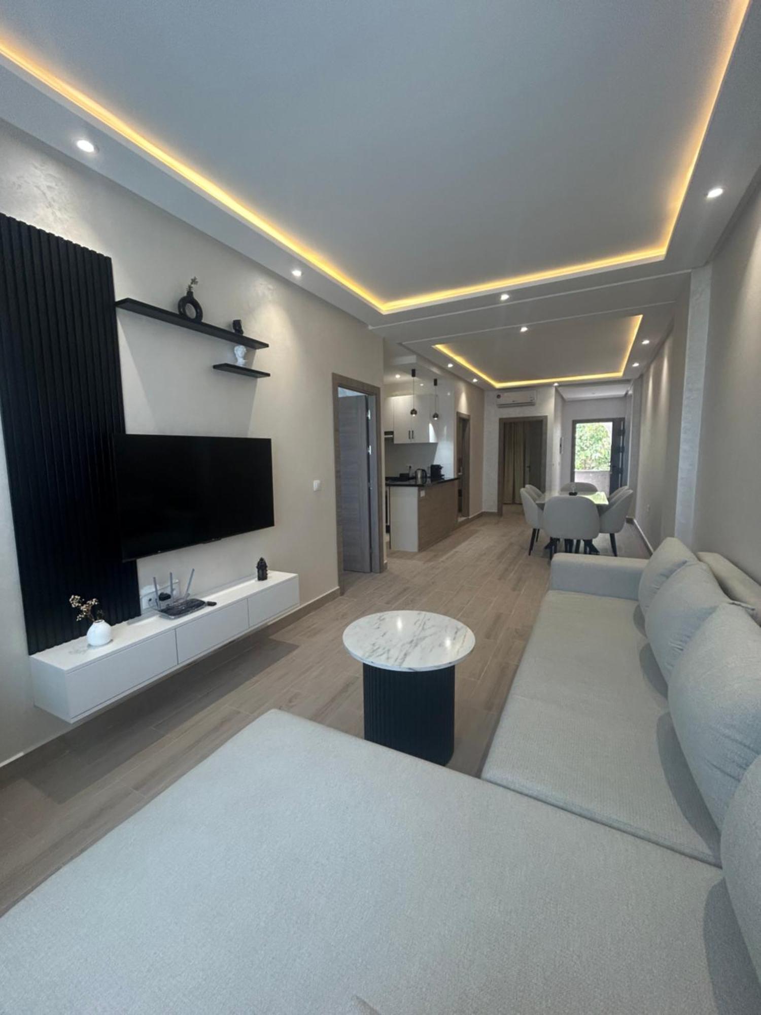 Appartement Haut Standing En Face De La Marina Et A 200M Du Port De Tanger - Appt 2 Exterior photo
